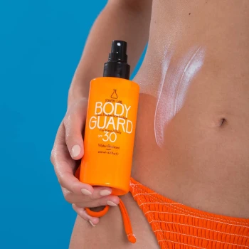 Spraye i mgiełki do opalania Body Guard SPF 30 Water Resistant Spray 200 ml