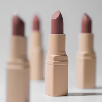 Pomadki do ust Creamy Soft 4,4 g