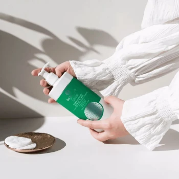 Płyny micelarne Normalizujący płyn micelarny do skóry tłustej, trądzikowej i wrażliwej 500 ml