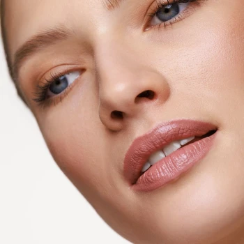 Pomadki do ust NudeLightful Lipstick 4,5 g