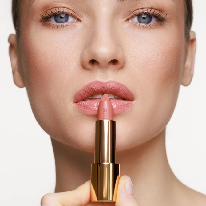 Pomadki do ust NudeLightful Lipstick 4,5 g