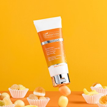 Maseczka do twarzy SUPREMELAB Energy Boost Rozjaśniająco-odżywcza maseczka ze stabilną witaminą C 70 ml