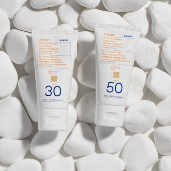 Krem koloryzujący Yoghurt Tinted Sunscreen Face Cream SPF 50 50 ml