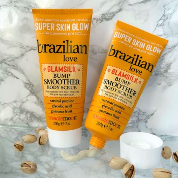 Peelingi do ciała Brazilian Love Bump Smoother 200 g