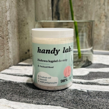 Pielęgnacja stóp Ziołowa kąpiel do stóp wzbogacona olejkami Patchouli Mood 300 g