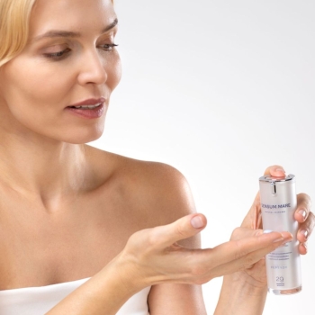 Serum do twarzy ALGOPRO Wysoce zaawansowane serum przeciwzmarszczkowe z potrójnym peptydem 4,5% - 34 składniki aktywne 30 ml