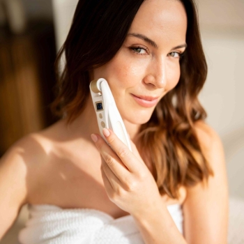 Urządzenia do mezoterapii Dermapen MicroGlow PRO 