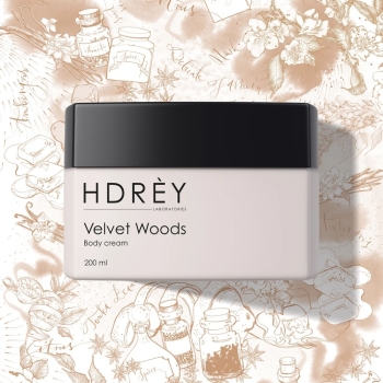 Kremy do ciała Velvet Woods Body Cream 200 ml