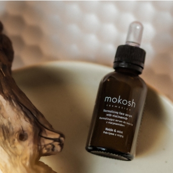 Serum do twarzy Normalizujące Serum Z Niacynamidem "Pokrzywa z miętą" 30 ml