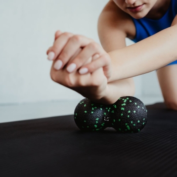 Piłki do masażu Podwójna piłka do masażu i rolowania Duoball 8 cm zielona Zielony