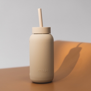 Butelki na wodę Lounge Straw+Cap Summer Sand 720 ml