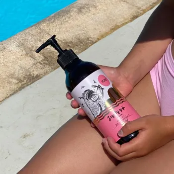 Żele i pianki pod prysznic Naturalny żel pod prysznic Jagody Goji i Wiśnia 400 ml