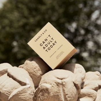 Świece zapachowe Candle Can't Adult Today No.1 250 g