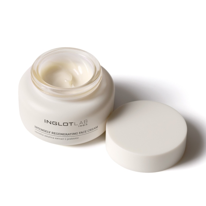 Kremy na dzień Intensely Regenerating Face Cream 50 ml