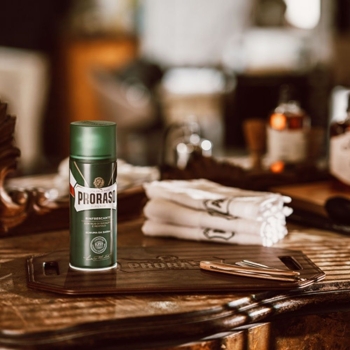 Żele do golenia Shaving Foam Refresh Eucalyptus 300 ml