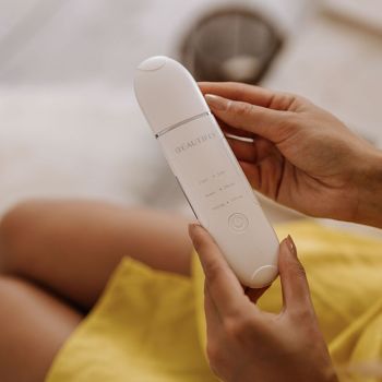 Urządzenia do peelingu kawitacyjnego Beautifly B-Scrub 