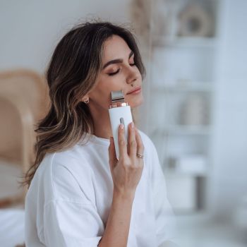 Urządzenia do peelingu kawitacyjnego B-Scrub Pro 