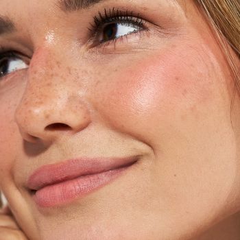 Róże do policzków Peachy Blush 8,5 g