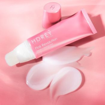 Maseczki w kremie Nawilżająco-rozśwetlająca maska na noc Pink Revolution 50 ml