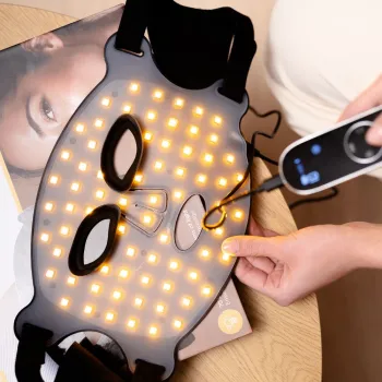 Maski LED Maska LED do twarzy GIO-780 
