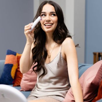 Masażery do twarzy i ciała Masażer do twarzy LED EMS GIO-720 