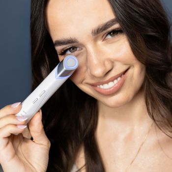 Masażery do twarzy i ciała Masażer do twarzy LED EMS GIO-720 