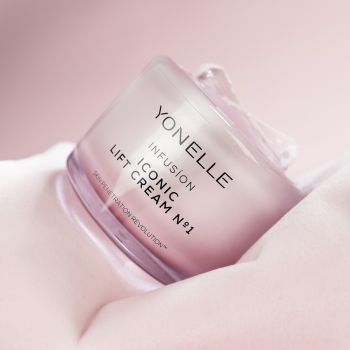 Zestaw do pielęgnacji twarzy dla niej INFUSION Zestaw „Zastrzyk Młodosci” - Oczy i Twarz 