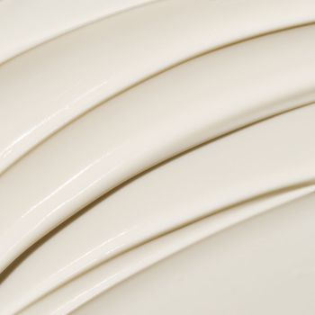 Kremy na dzień Nawilżająco–matujący krem do twarzy Pokrzywa z miętą 60 ml