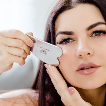 Akcesoria do masażu twarzy Cryo Ice Gua Sha – płytka do masażu twarzy gua sha ze stali nierdzewnej 