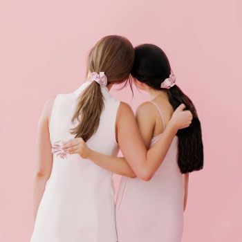 Akcesoria do włosów Silk Scrunchie-Rose Gumka do włosów 