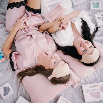 Opaska na oczy do spania Silk Eye Mask-Gold Opaska na oczy 