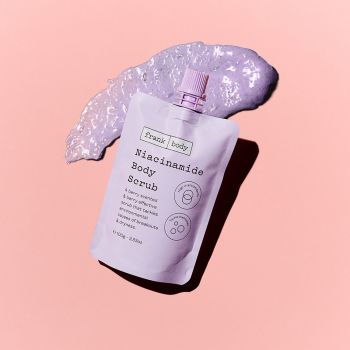 Peelingi do ciała Niacinamide Body Scrub (ON-THE-GO) 100 g
