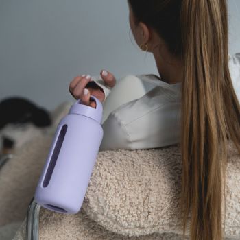 Butelki na wodę Daily Bottle Pastel Lilac 720 ml