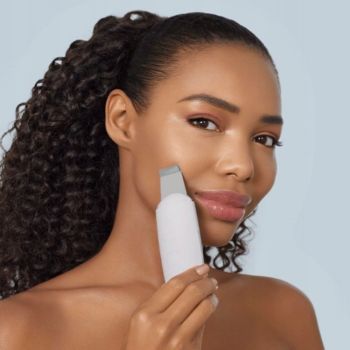 Urządzenia do peelingu kawitacyjnego MicroCurrent Skin Scrubber & Blackhead Remover 9in1 
