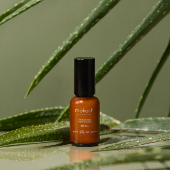 Serum do twarzy Szerokopasmowy booster SPF 50+ do twarzy "Aloes" 30 ml