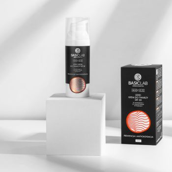 Kremy do twarzy Masculis Lekki krem do twarzy SPF 30,3% witaminy C,2% prebiotyków, witamina E Prewencja i antyoksydacja 50 ml