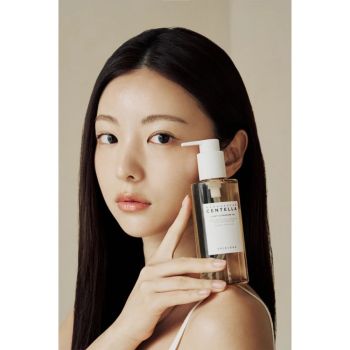 Olejki do demakijażu Madagascar Centella Light Cleansing Oil 200 ml