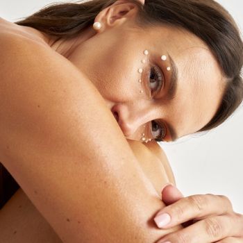 Kremy pod oczy Glow & Lift Eye Contour Cream 30 ml
