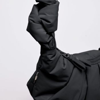 Torby Pleat Moon Bag Small Black 