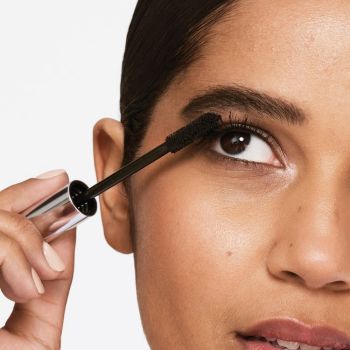 Tusze do rzęs High Impact™ Mascara 8 g