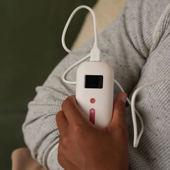 Maski LED Rejuven Artemis Blush LED Light Therapy Mask 