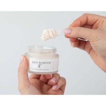 Maseczki w kremie Vegeboost Glow Mask Cream Face & Eyes 50 ml