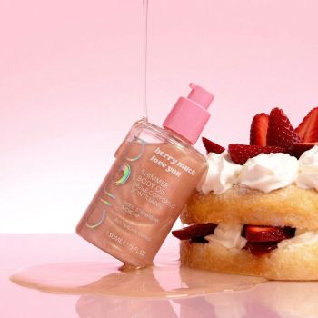 Olejki do ciała Rose, Strawberry & Cream Shimmer Body Oil 150 ml