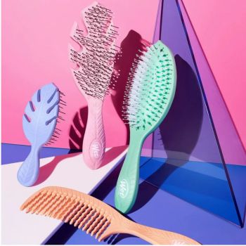 Akcesoria do włosów Go Green Detangler Mini Pink 70  g