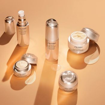 Serum do twarzy Benefiance Wrinkle Smoothing Contour Serum 30 ml