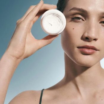 Zestaw do pielęgnacji twarzy dla niej The Moisturizing The Crème de La Mer Duet 