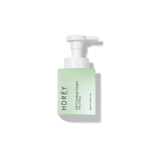Pianki do mycia twarzy Oil Control Foam 250 ml